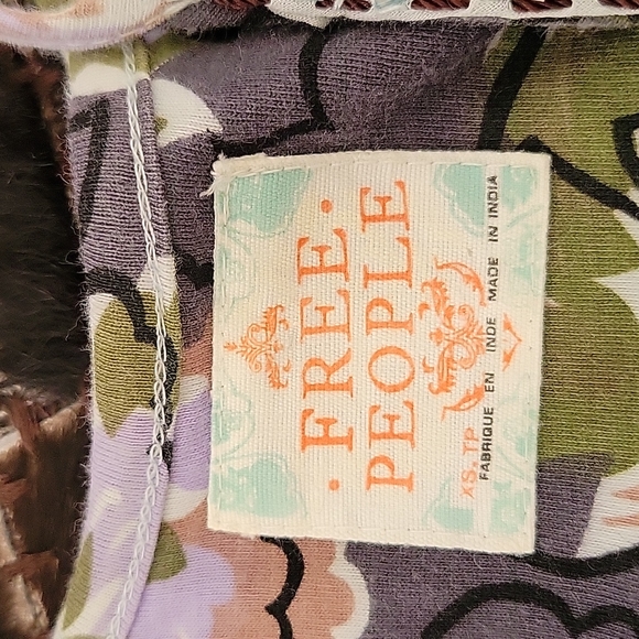 Free People mini dress XS spaghetti strap, beaded neckline, purple/green floral - Picture 9 of 9